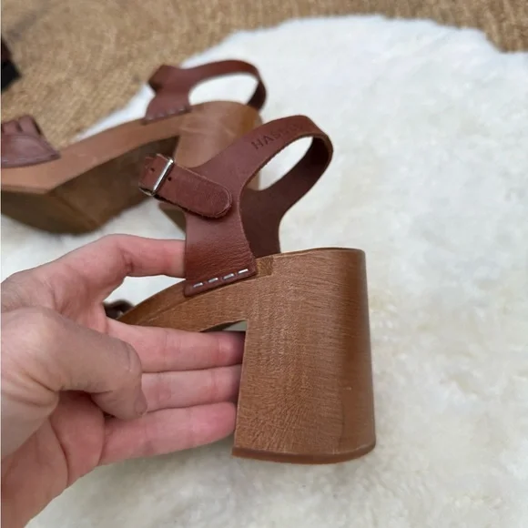 Swedish Hasbeens Brown Leather Sandals - Picture 5 of 7